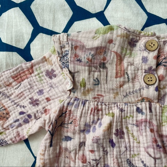 Elegant Baby Muslin Jumper (6-9 months) - Picture 5 of 7